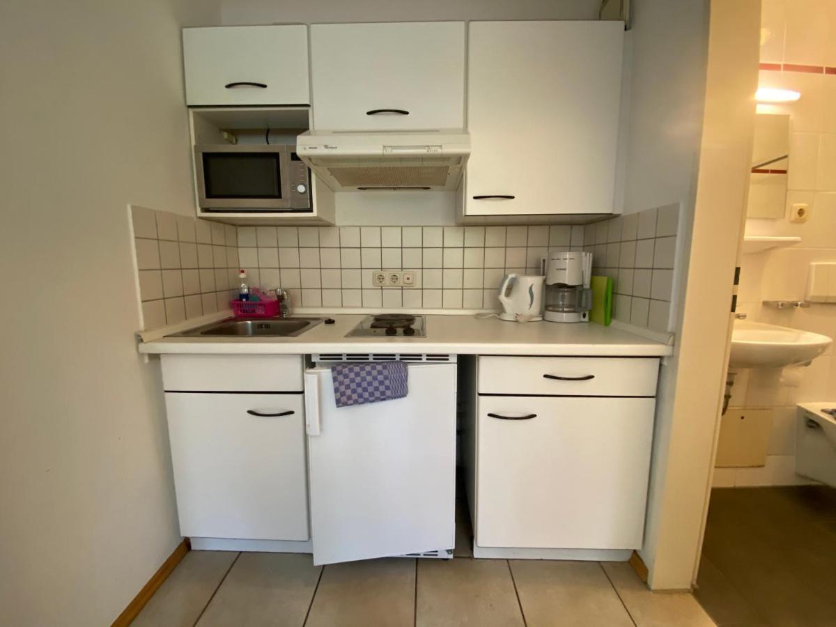 Apartmenthaus Home24 เคมนิตซ์ ภายนอก รูปภาพ